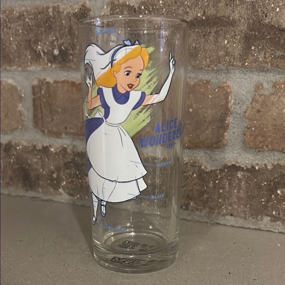 Disney Alice in Wonderland 1951 Drinkware